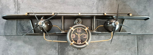 Wanduhr mit regal von - regal,